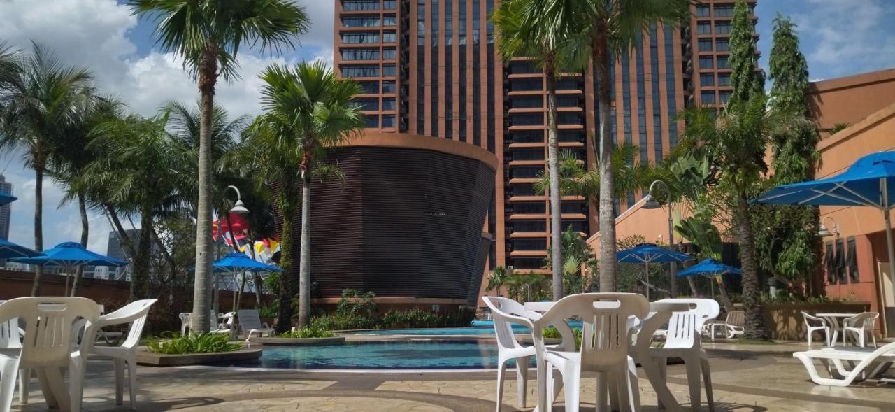 Kl Berjaya Times Square Service Apartment Kuala Lumpur Eksteriør bilde